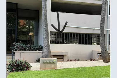 2724 Kahoaloha Lane #2401, Honolulu, HI 96826 - Photo 18