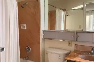 2724 Kahoaloha Ln, Honolulu, HI 96826 - Photo 16