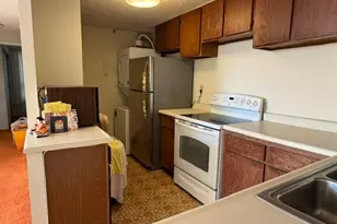 2724 Kahoaloha Ln, Honolulu, HI 96826 - Photo 12