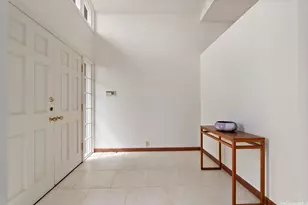 167 Maono Pl, Honolulu, HI 96821 - Photo 4