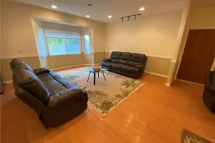 1268 Ulupii St, Kailua, HI 96734 - Photo 6