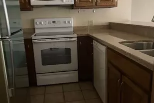 555 Hahaione St, Honolulu, HI 96825 - Photo 6