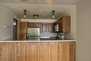 555 Hahaione St, Honolulu, HI 96825 - Photo 10