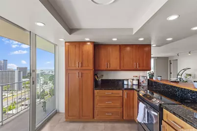 1425 Ward Avenue #12W, Honolulu, HI 96822 - Photo 4