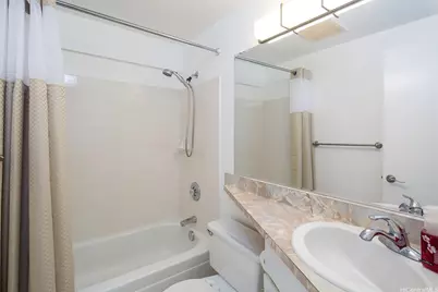 2860 Waialae Avenue #302, Honolulu, HI 96826 - Photo 8