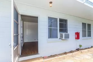 1918 Waiola St, Honolulu, HI 96826 - Photo 1