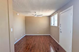 1120 Hassinger St, Honolulu, HI 96822 - Photo 4