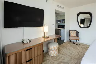 410 Atkinson Dr, Honolulu, HI 96814 - Photo 6