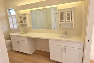 817 Koko Isle Cir, Honolulu, HI 96825 - Photo 16