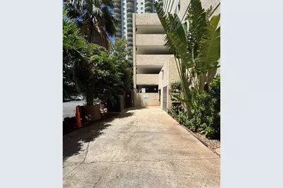 2092 Kuhio Avenue #1105, Honolulu, HI 96815 - Photo 18