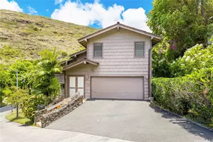 1593 Kalaniuka Cir, Honolulu, HI 96821 - Photo 2