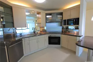 88 Piikoi St, Honolulu, HI 96814 - Photo 8