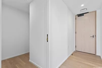 333 Ward Avenue #1803, Honolulu, HI 96814 - Photo 12