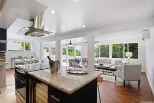 920 Leighton St, Honolulu, HI 96821 - Photo 1