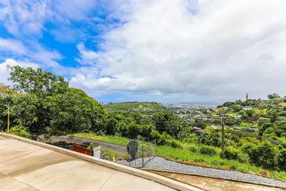 2490 Tantalus Drive, Honolulu, HI 96813 - Photo 2