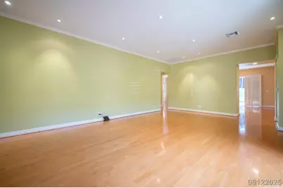 1058 Koko Kai Place, Honolulu, HI 96825 - Photo 8
