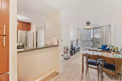 1535 Pensacola Street #903, Honolulu, HI 96822 - Photo 2