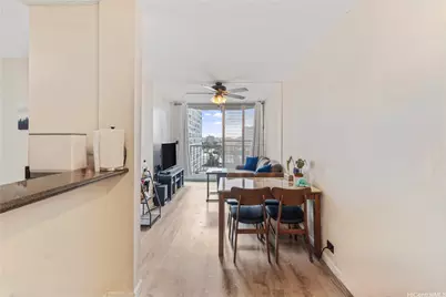 1535 Pensacola Street #903, Honolulu, HI 96822 - Photo 8