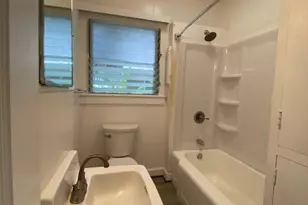 327 Puuhue Pl, Honolulu, HI 96817 - Photo 12