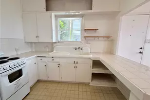 3770 Sierra Dr, Honolulu, HI 96816 - Photo 4