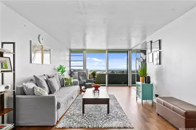 1015 Ala Napunani Street #802, Honolulu, HI 96818 - Photo 2