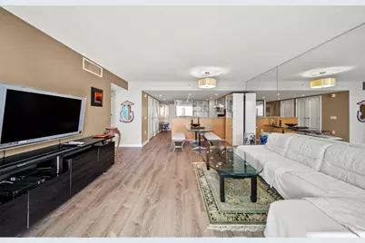 1177 Queen Street #4002, Honolulu, HI 96814 - Photo 8