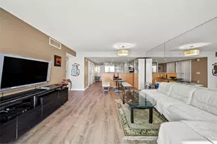 1177 Queen St, Honolulu, HI 96814 - Photo 8