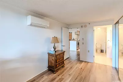 2724 Kahoaloha Lane #705, Honolulu, HI 96826 - Photo 8