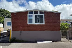 2331 Seaview Ave, Honolulu, HI 96822 - Photo 10