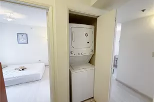 3054 Ala Poha Pl, Honolulu, HI 96818 - Photo 12