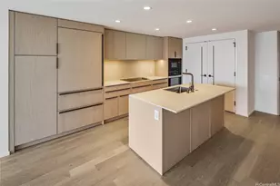 333 Ward Ave, Honolulu, HI 96814 - Photo 4