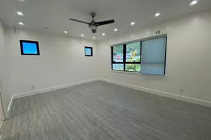 3238 Pawaina St, Honolulu, HI 96822 - Photo 10