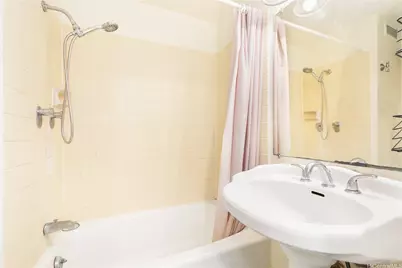 134 Kapahulu Avenue #907, Honolulu, HI 96815 - Photo 6