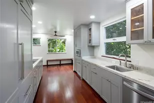 21 Homelani Pl, Honolulu, HI 96817 - Photo 2