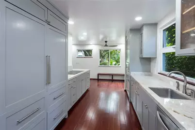 21 Homelani Place #A, Honolulu, HI 96817 - Photo 8