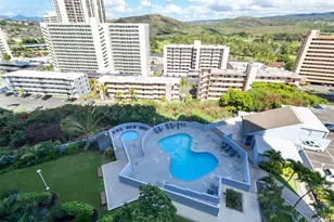3045 Ala Napuaa Pl, Honolulu, HI 96818 - Photo 10