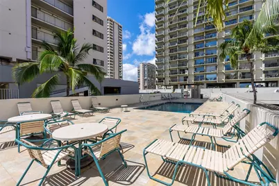 2440 Kuhio Avenue #1101, Honolulu, HI 96815 - Photo 14