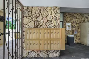 1702 Kewalo St, Honolulu, HI 96822 - Photo 16