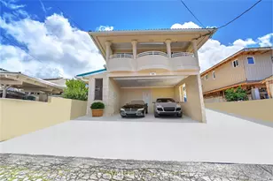 920 Laki Rd, Honolulu, HI 96817 - Photo 1