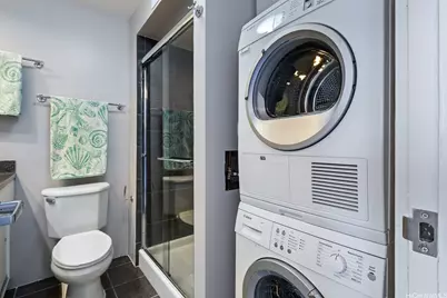 1212 Punahou Street #2103, Honolulu, HI 96826 - Photo 14