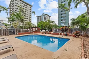 2724 Kahoaloha Ln, Honolulu, HI 96826 - Photo 20