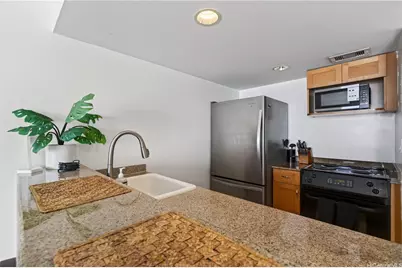 1777 Ala Moana Boulevard #1802, Honolulu, HI 96815 - Photo 6