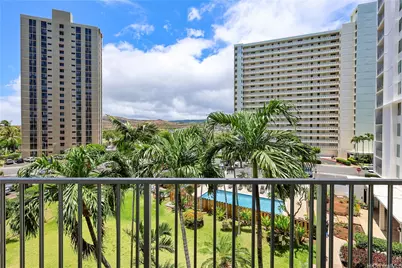 1128 Ala Napunani Street #404, Honolulu, HI 96818 - Photo 12