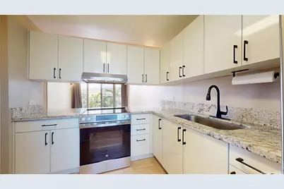 1128 Ala Napunani Street #404, Honolulu, HI 96818 - Photo 2
