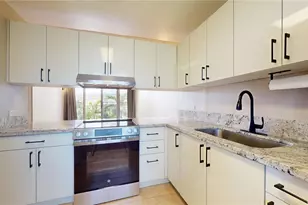 1128 Ala Napunani St, Honolulu, HI 96818 - Photo 2