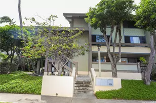 290 Kawaihae St, Honolulu, HI 96825 - Photo 1