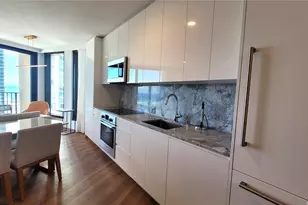 987 Queen St, Honolulu, HI 96814 - Photo 2