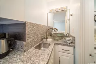 2463 Kuhio Ave, Honolulu, HI 96815 - Photo 8