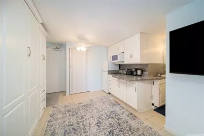 2463 Kuhio Avenue #504, Honolulu, HI 96815 - Photo 6