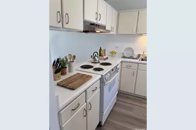 1128 Ala Napunani Street #1804, Honolulu, HI 96818 - Photo 6